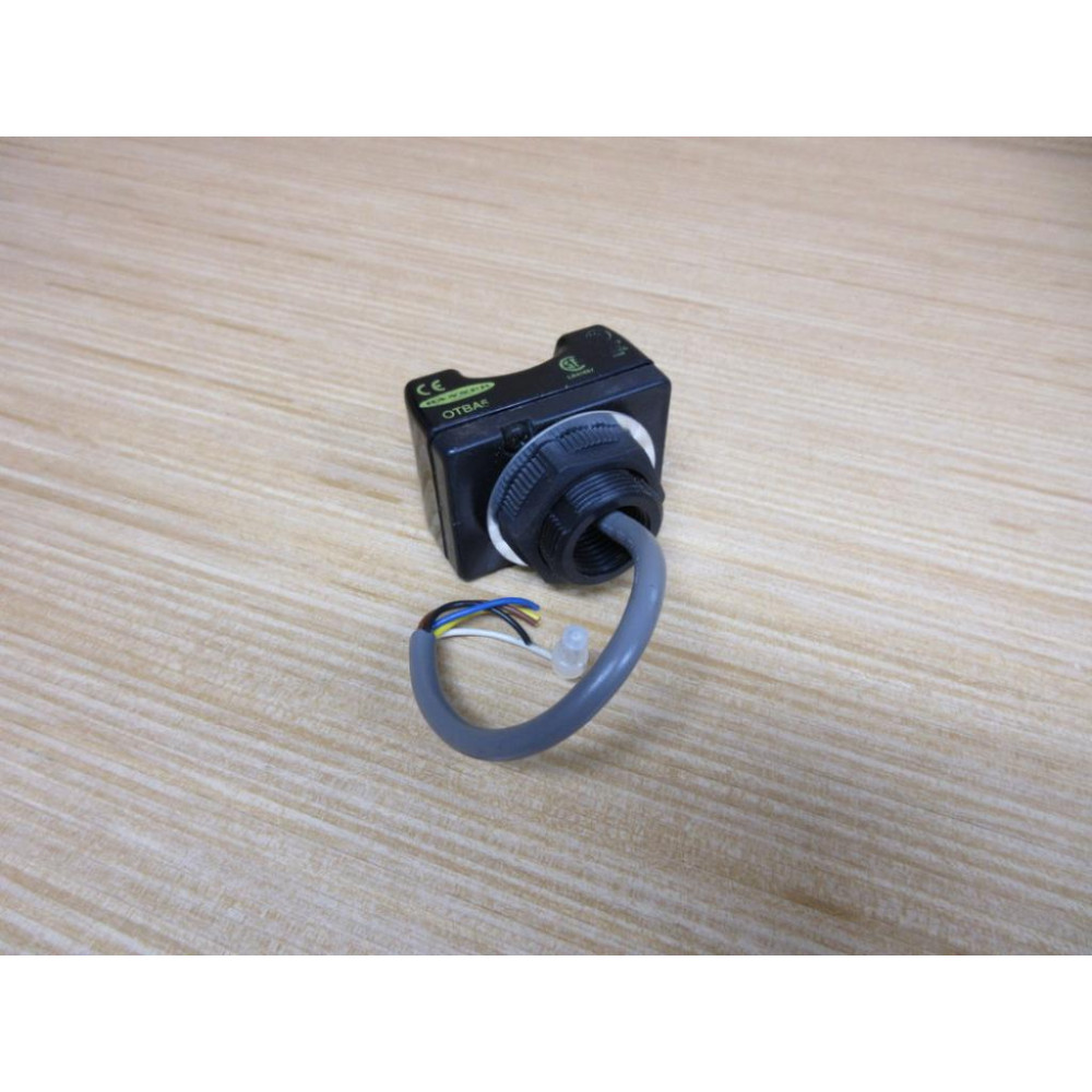 Banner OTBA5 Touch Button 27986 0TBA5 Shortened Cable - Used