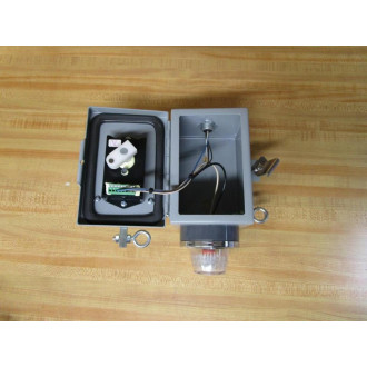 CMH Industries 1660-4L Call Switch 16604L HC644JIC12-SP1 Enclosure
