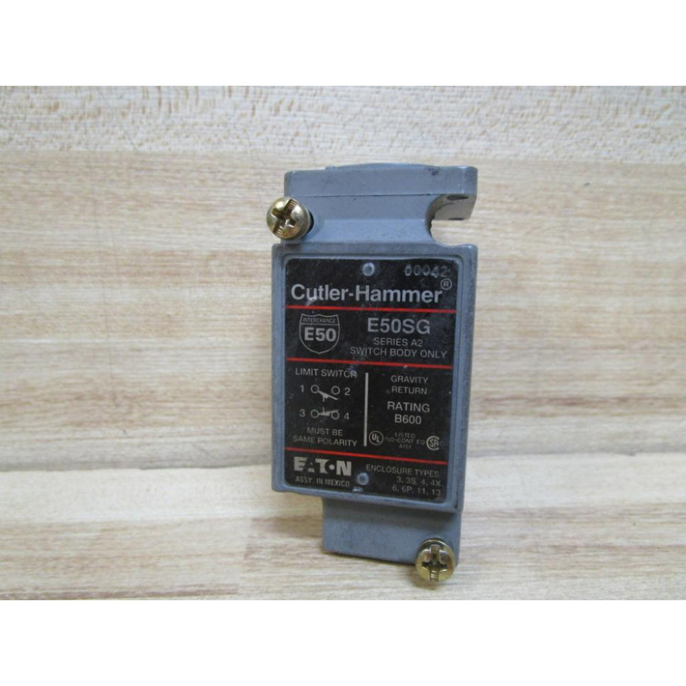Cutler Hammer E50SG Eaton Limit Switch Body - Used