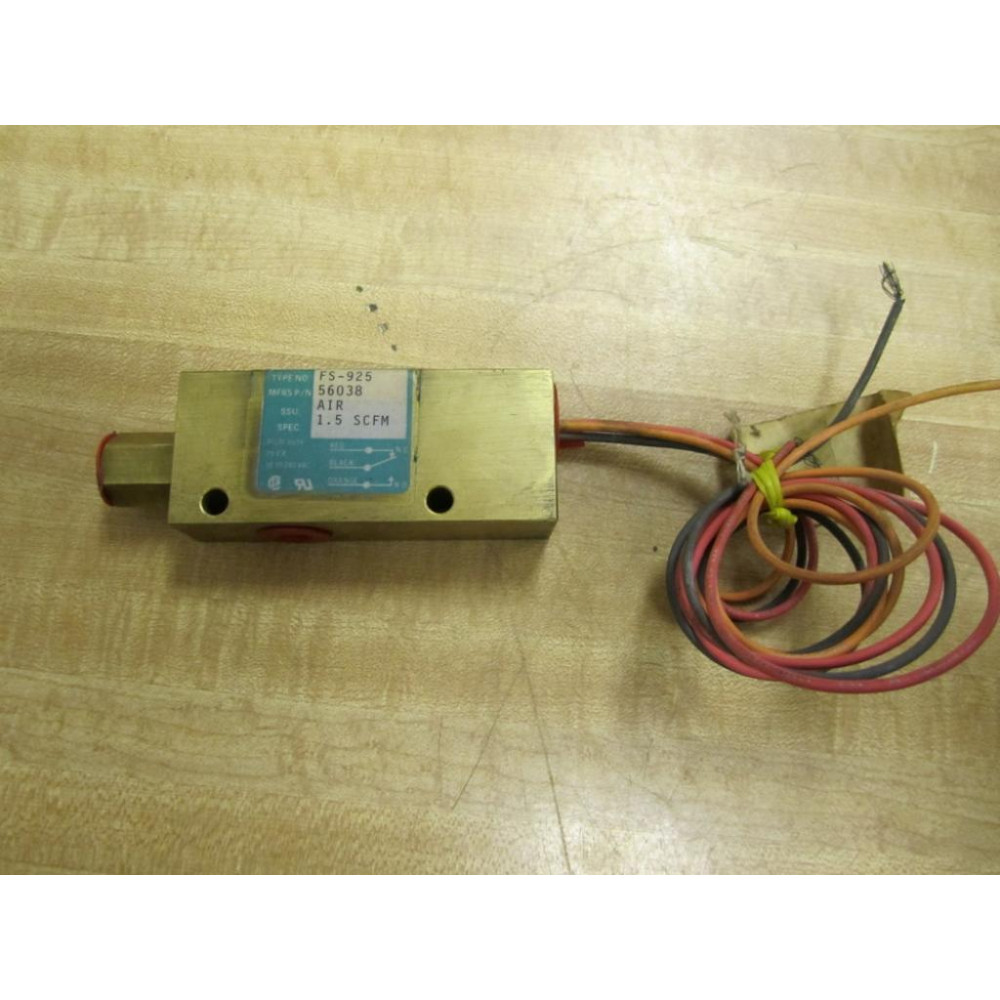 GEMS FS-925 Flow Switch 56038 - Used