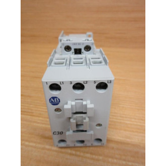 Allen Bradley 100-C30DJ00 Contactor 100C30DJ00 Ser C, Chipped - Used