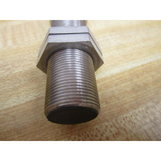 Cutler Hammer E57MAL18A2B1 Proximity Switch Series E1