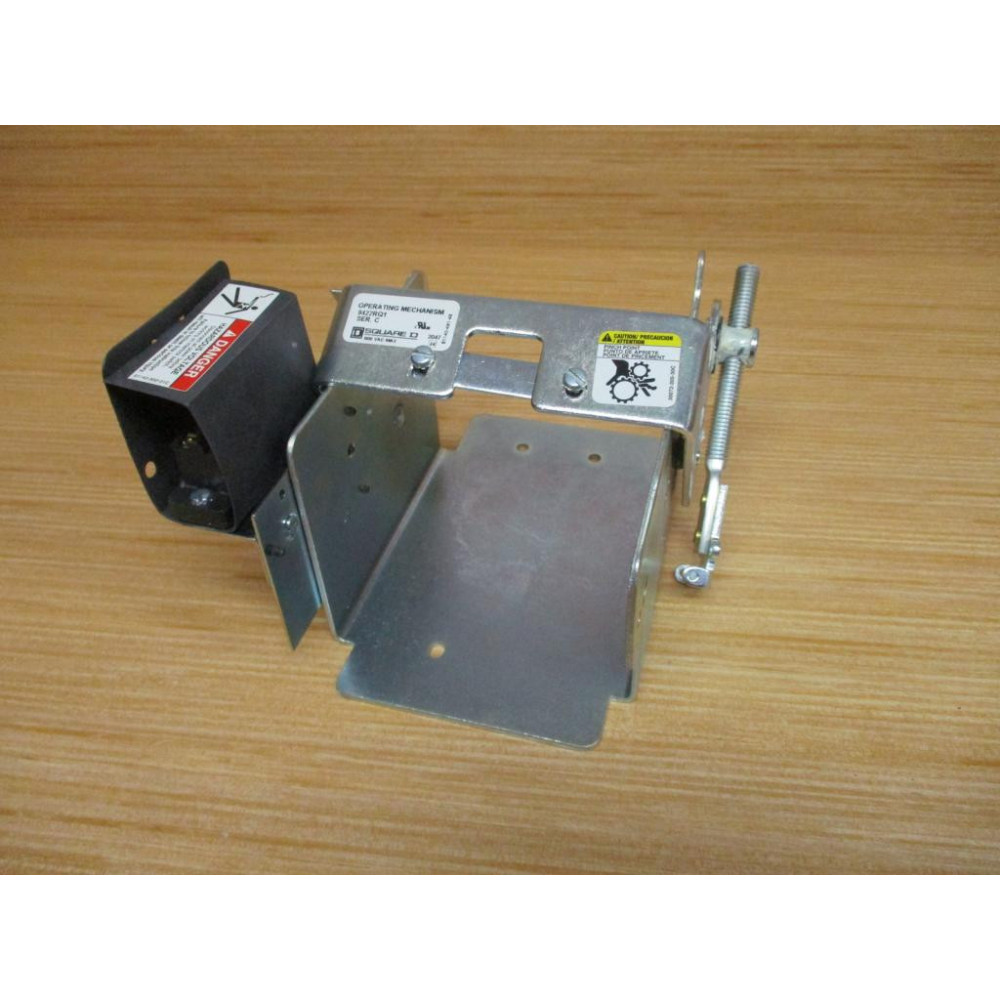 Square D 9422RQ1 Variable Depth Operating Mechanism Ser. C - New No Box Square D 9422RQ1 Variable Depth Operating Mechanism Ser. C - New No Box