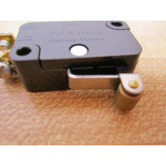 Honeywell V3L-139 Limit Switch Snap Action Roller V3L139 - New No Box