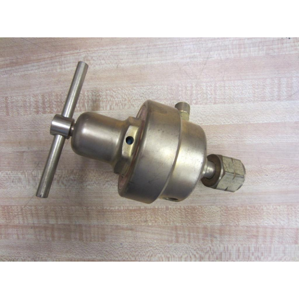 Harris 447-15-CL Regulator 44715CL Without Gauge - New No Box