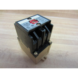 Allen Bradley 700-P000A1 Relay 700P000A1 Series B - New No Box