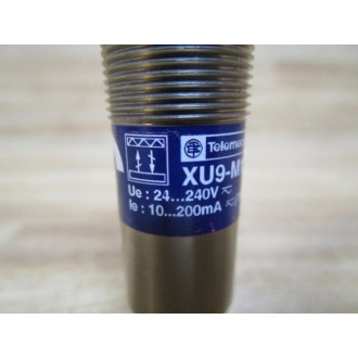 Telemecanique XU9M18MB230K Photoelectric Sensor No Reflector - Used