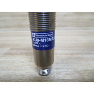Telemecanique XU9M18MB230K Photoelectric Sensor No Reflector - Used