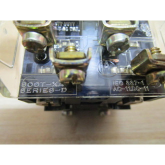 Allen Bradley 800T-16JX91KB7 Selector Switch Red-Ser T - New No Box