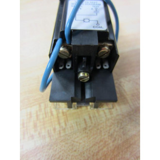Allen Bradley 800MR-QT24K Red Push Button 800MRQT24K Series D