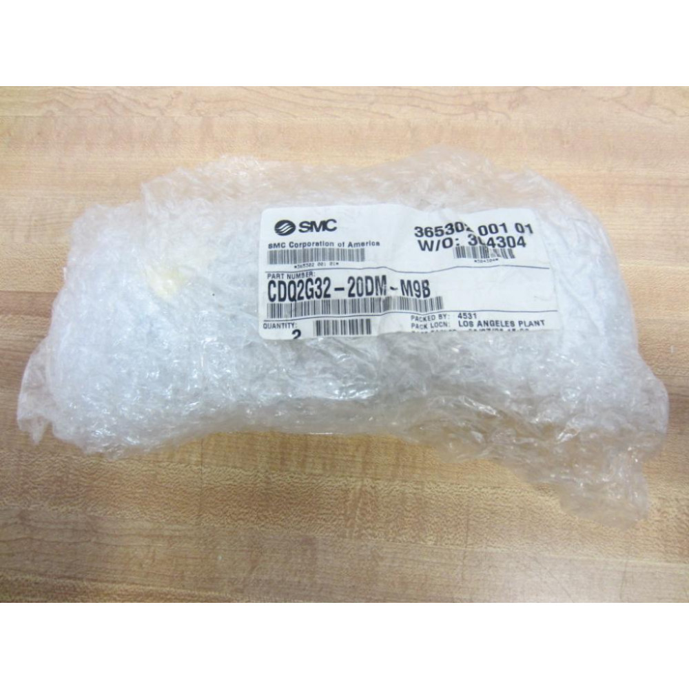 SMC CDQ2G32-20DM-M9B Compact Cylinder (Pack of 2)