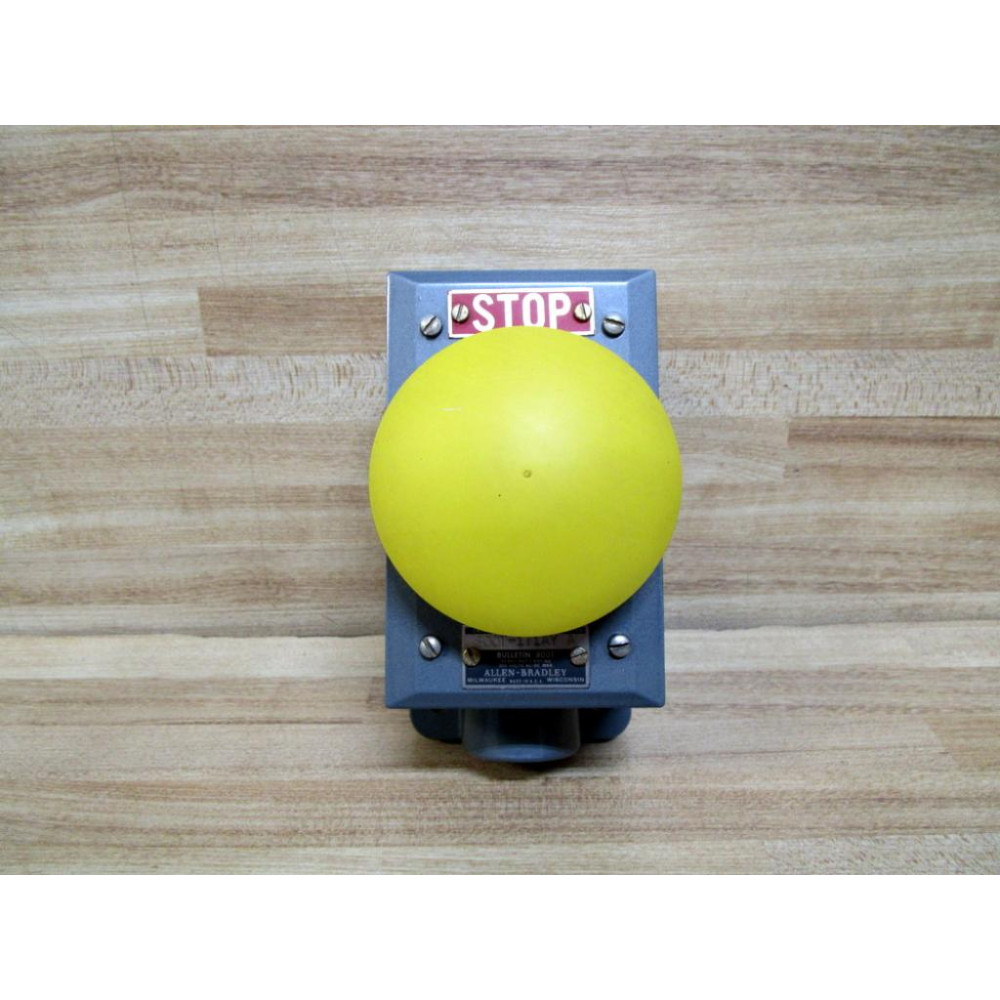 Allen Bradley 800T-1T1AY Push Button 800T1T1AY Series A - New No Box