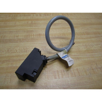 Festo KMP3-25P-16-5 18624 Cable  KMP325P165 - Used