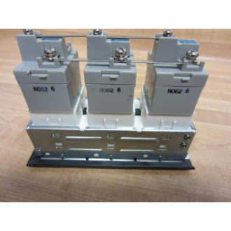 IDEC SLC40N-0103-DHT2FB Annunciator Missing Plastic Piece - Used