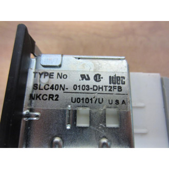 IDEC SLC40N-0103-DHT2FB Annunciator Missing Plastic Piece - Used