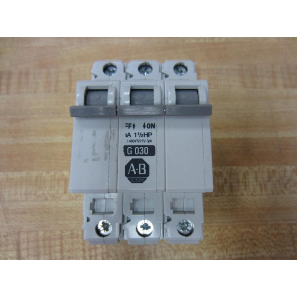 Allen Bradley 1492-CB3G030 Circuit Breaker 1492CB3G030 - Used