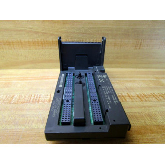 GE Fanuc IC200CHS022C Compact IO Carrier WO Clear Plastic Shield - Used