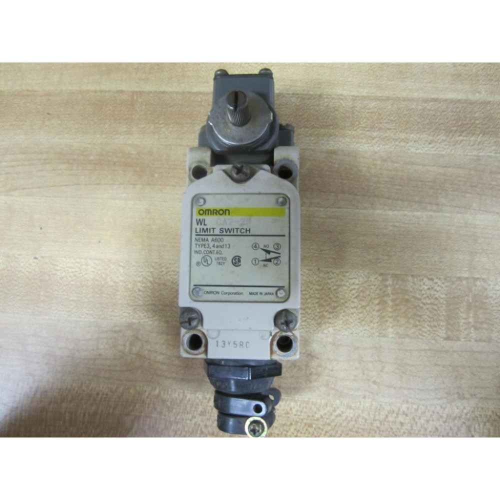 Omron WLCA2-2N Limit  Switch WLCA22N - Used