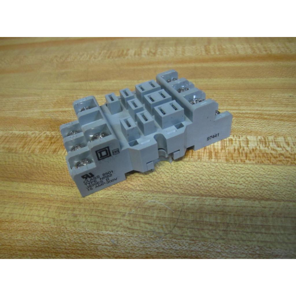 Square D 8501-NR82 Relay Socket 8501NR82 . (Pack of 3) - New No Box
