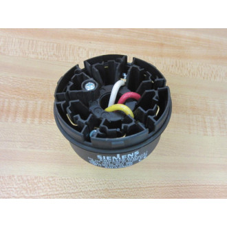 Siemens 8WD4-408-0AA Signaling Column Conn. 8WD44080AA Type 12 WO Lid - Used