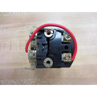 Allen Bradley 800T-PT16 Pushbutton 800TPT16 Without Lens or Bulb - New No Box
