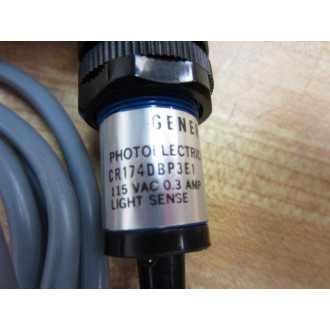 General Electric CR174DBP3E1 Photoelectric Switch - New No Box