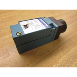 Micro Switch FYTD13C4 Honeywell Limit Switch - Used