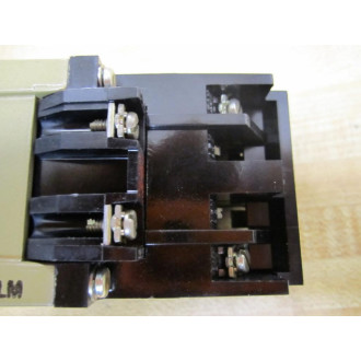 Allen Bradley 700-P200A1 Control Relay 700P200A1 Series D