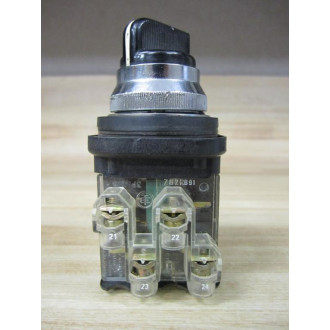 Telemecanique ZB2RB91 Selector Switch W 2 Contacts - Used
