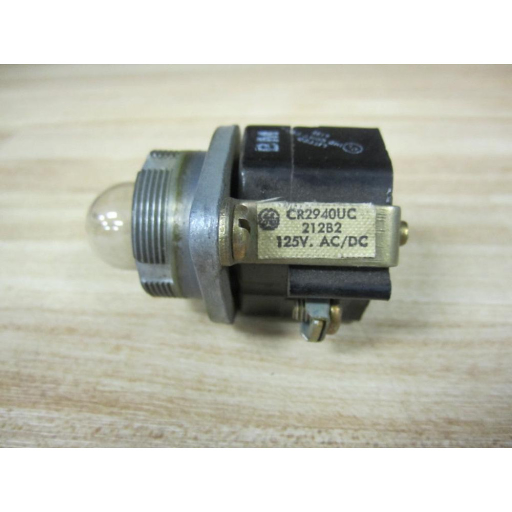 General Electric CR2940UC212B2 Indicator Light - Used