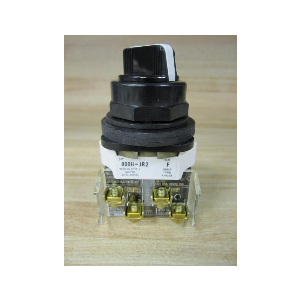 Allen Bradley 800H-JR2B Selector Switch 800HJR2B W(2) 800T-XA - New No Box