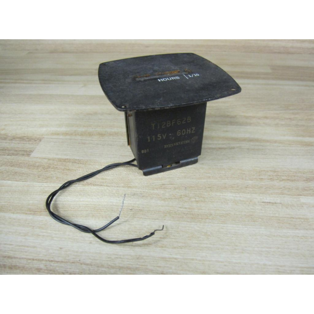 ENM T12BF62B 6 Digit Hour Meter - Used