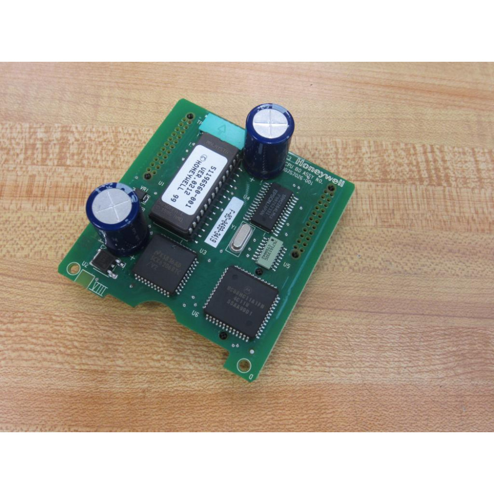 Honeywell 30757026-001 UDC2000 CPU Bd 30757026001 - Used