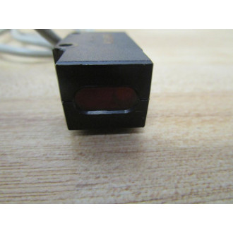 Omron E3S-DS10E1 Photoelectric Switch E3SDS10E1 - Used