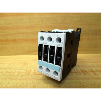 Siemens 3RT1026-1A Contactor 3RT10261A00UA0 Cracked Bottom Connector - Used