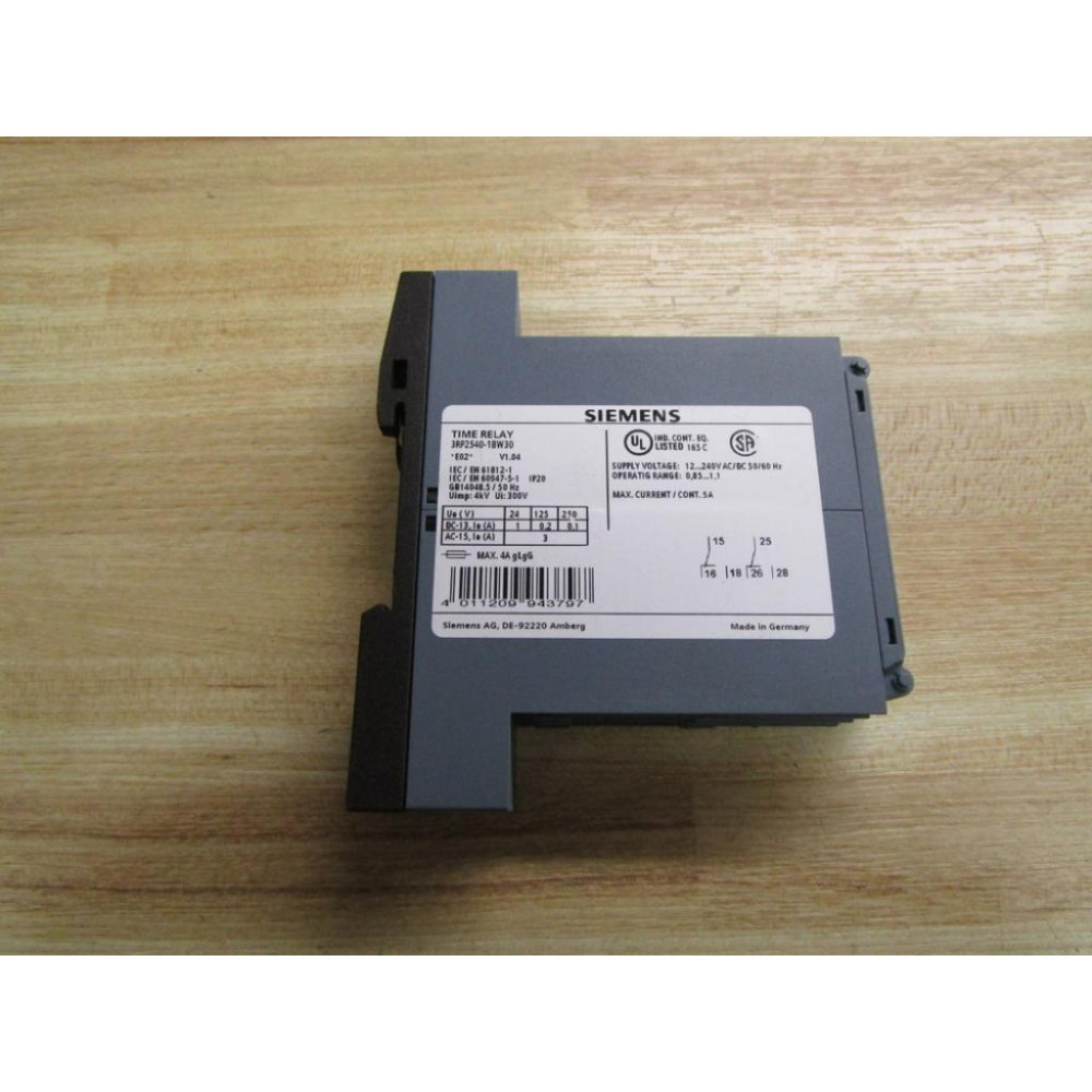 Siemens 3RP2540-1BW30 Time Relay Missing Terminals - Used