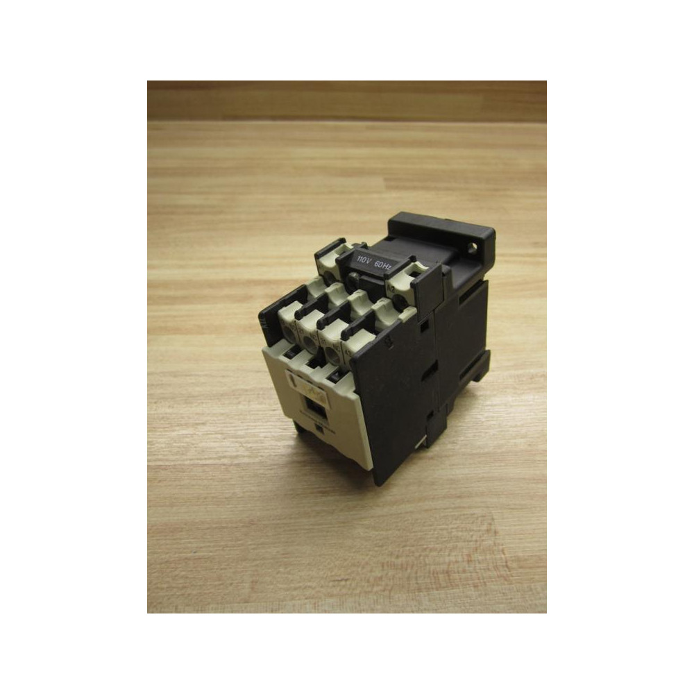Klockner-Moeller DILR22-110V60HZ Contactor - Used