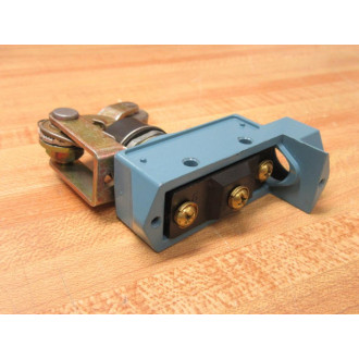 Honeywell BZE6-2RN2 Limit Switch BZE62RN2 WRoller, WO Base - New No Box