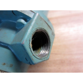 Wilkerson R20-04-00 Pressure Regulator R200400 - Used
