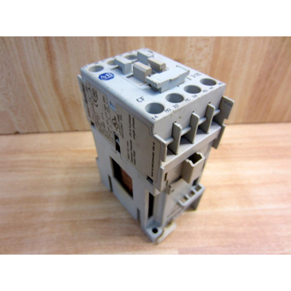 Allen Bradley 700-CF310DJ Control Relay 700CF310DJ - Used
