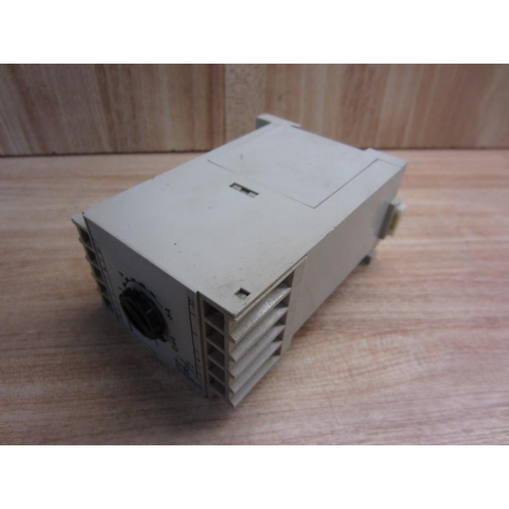 Siemens 3UG-9043 Monitoring Relay 3UG9043 - Used
