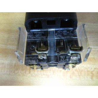 Allen Bradley 800T-QAH24GD1 Pushbutton 800TQAH24GD1 - Used