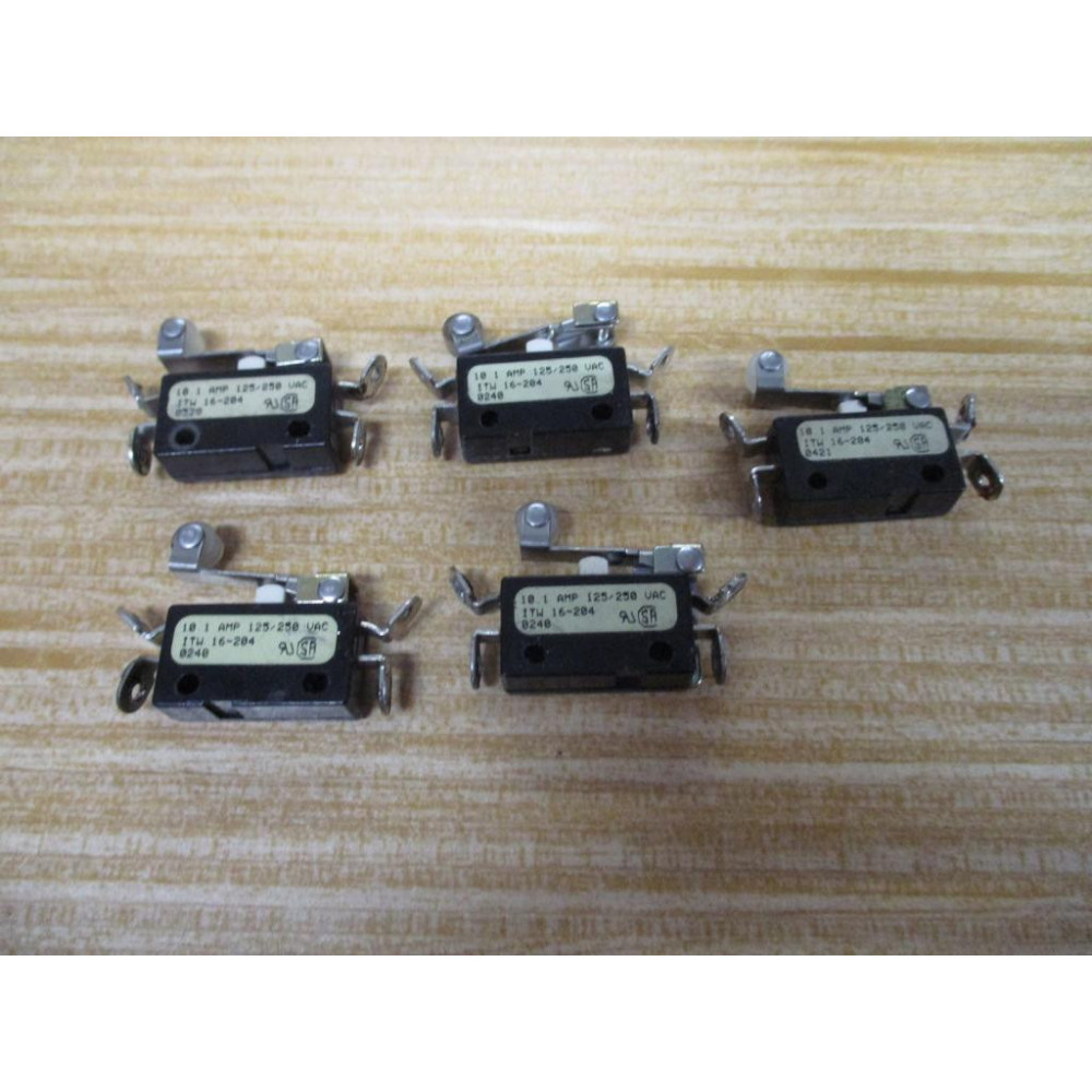 ITW Licon 16-438535 SPDT Double Break Snap Action Mini Switch - 10.1A 125/250V AC, Solder Lug, Push Button