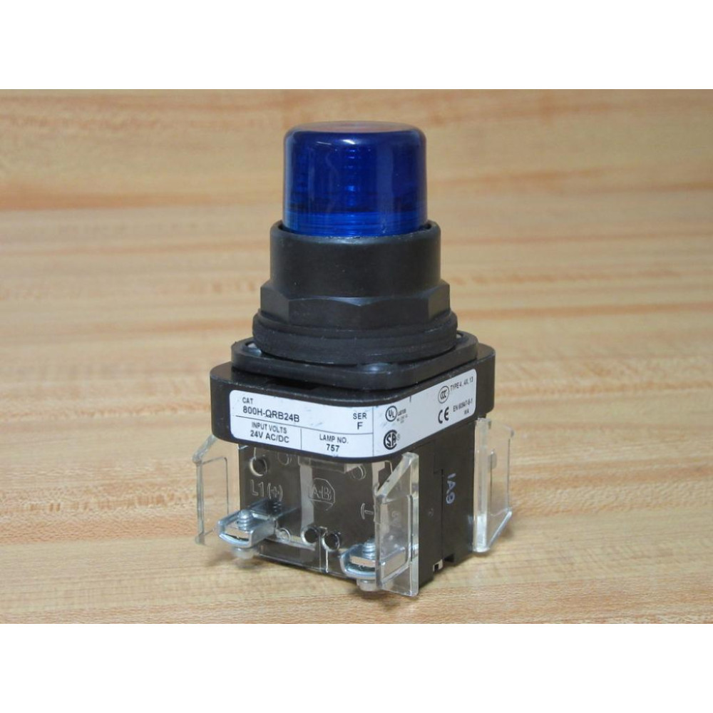 Allen Bradley 800H-QRB24B Push Button 800HQRB24B - New No Box