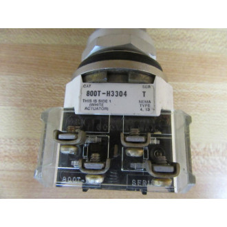 Allen Bradley 800T-H3304 Keyed Selector Switch W Key D25 - Used