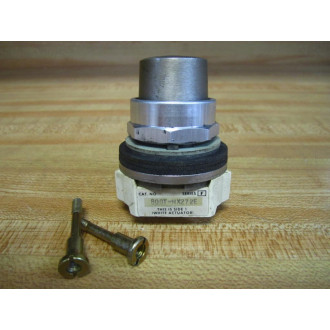 Allen Bradley 800T-NX272E Keyed Selector Switch 800TNX272E With  Key D20 - Used