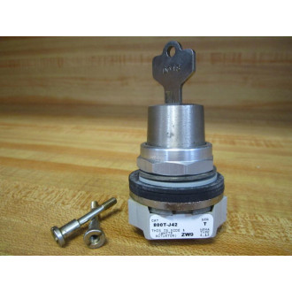 Allen Bradley 800T-J42 Keyed Selector Switch W Key & Screws - Used