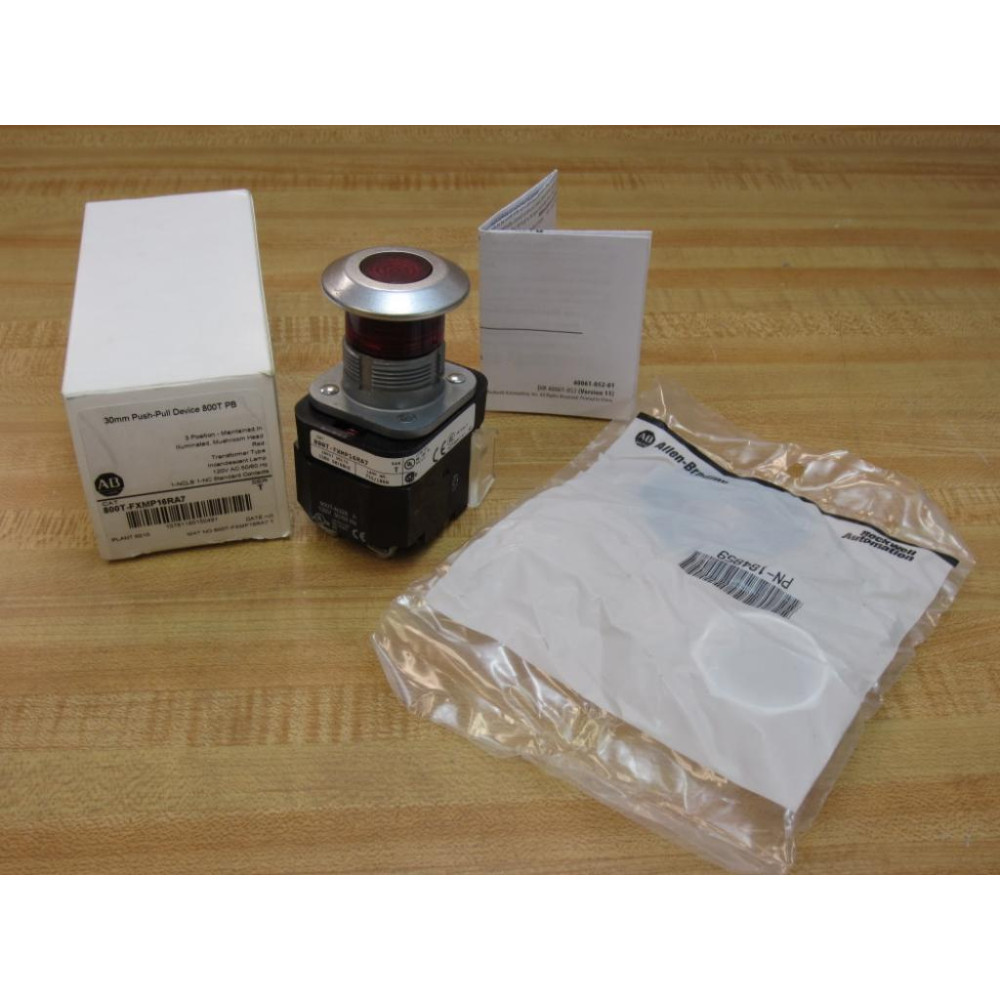 Allen Bradley 800T-FXMP16RA7 Button w800T-N326 & 800T-XA7