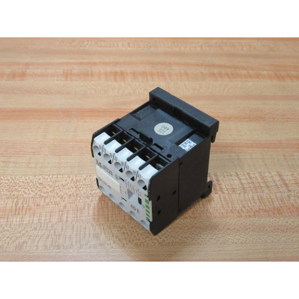 KlocknerMoeller DILER-40-230V50HZ-240V60HZ Contactor Relay DILER40 - Used