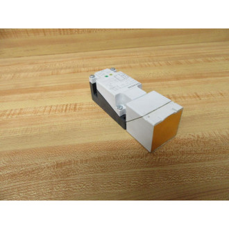 Siemens 3RG4031-6GB00 Proximity Switch 3RG40316GB00 - Used